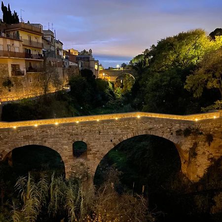 Casa De Poble Termes Romanes Caldes De Montbui Exterior foto