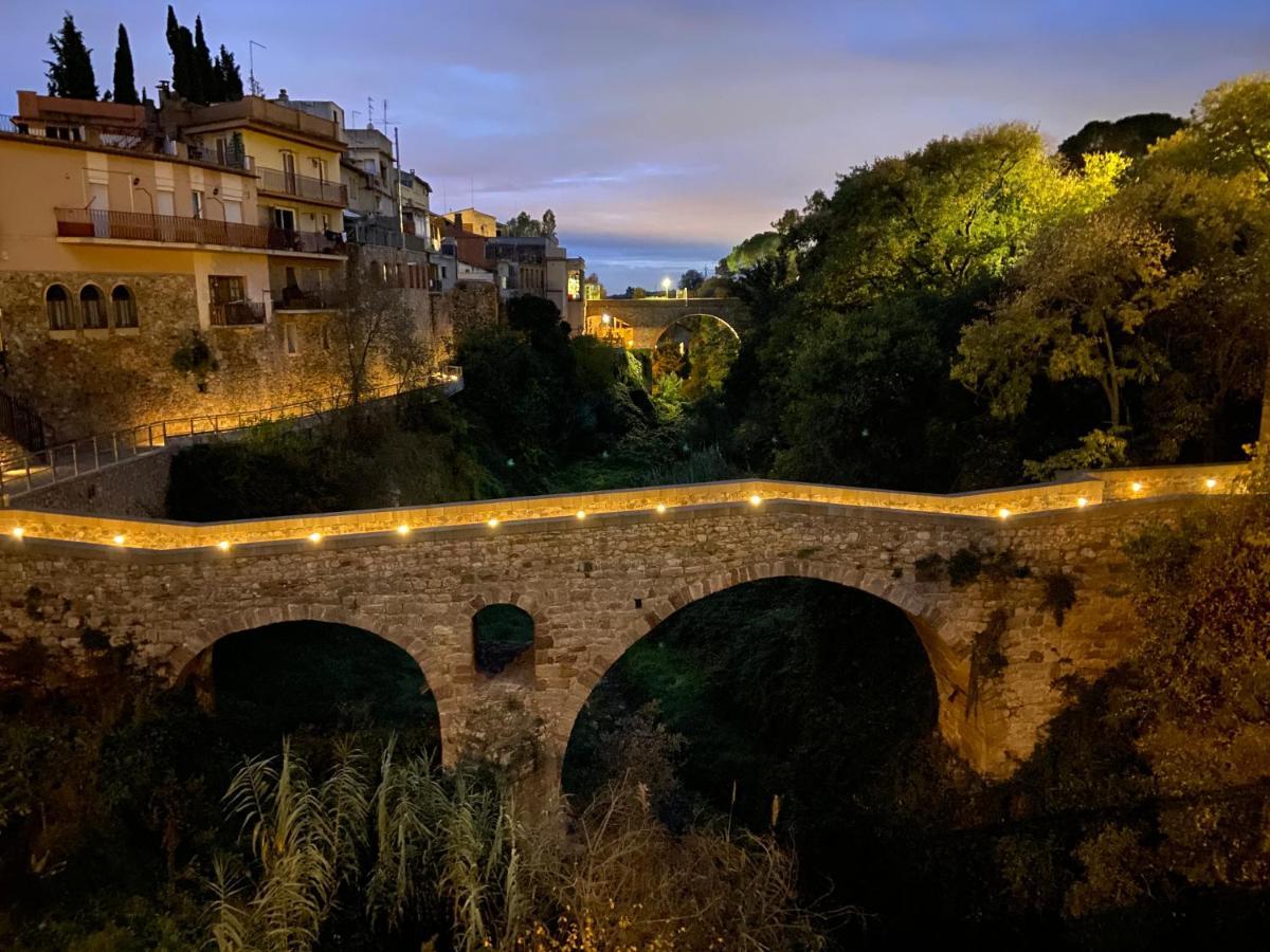 Casa De Poble Termes Romanes Villa Caldes De Montbui Exterior foto